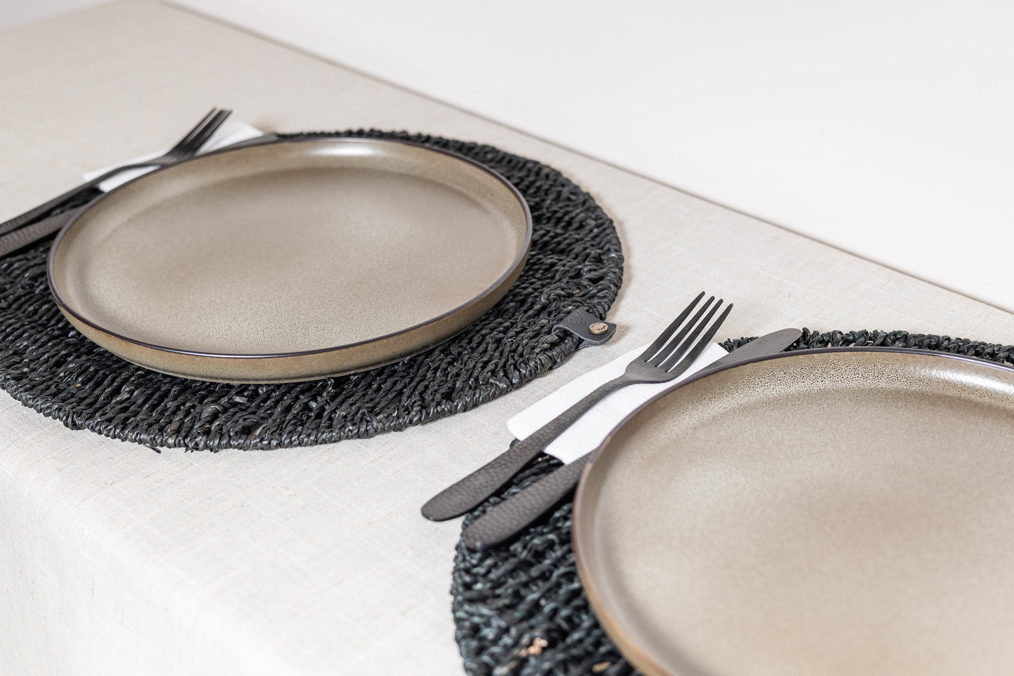 
                  
                    Individual Trenzado Black
                  
                