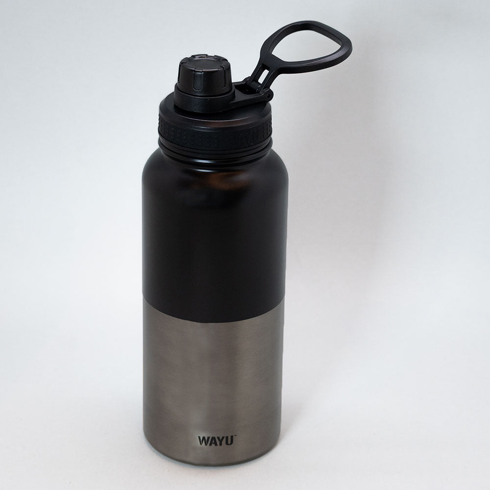 
                  
                    Botella insulated black 1L
                  
                