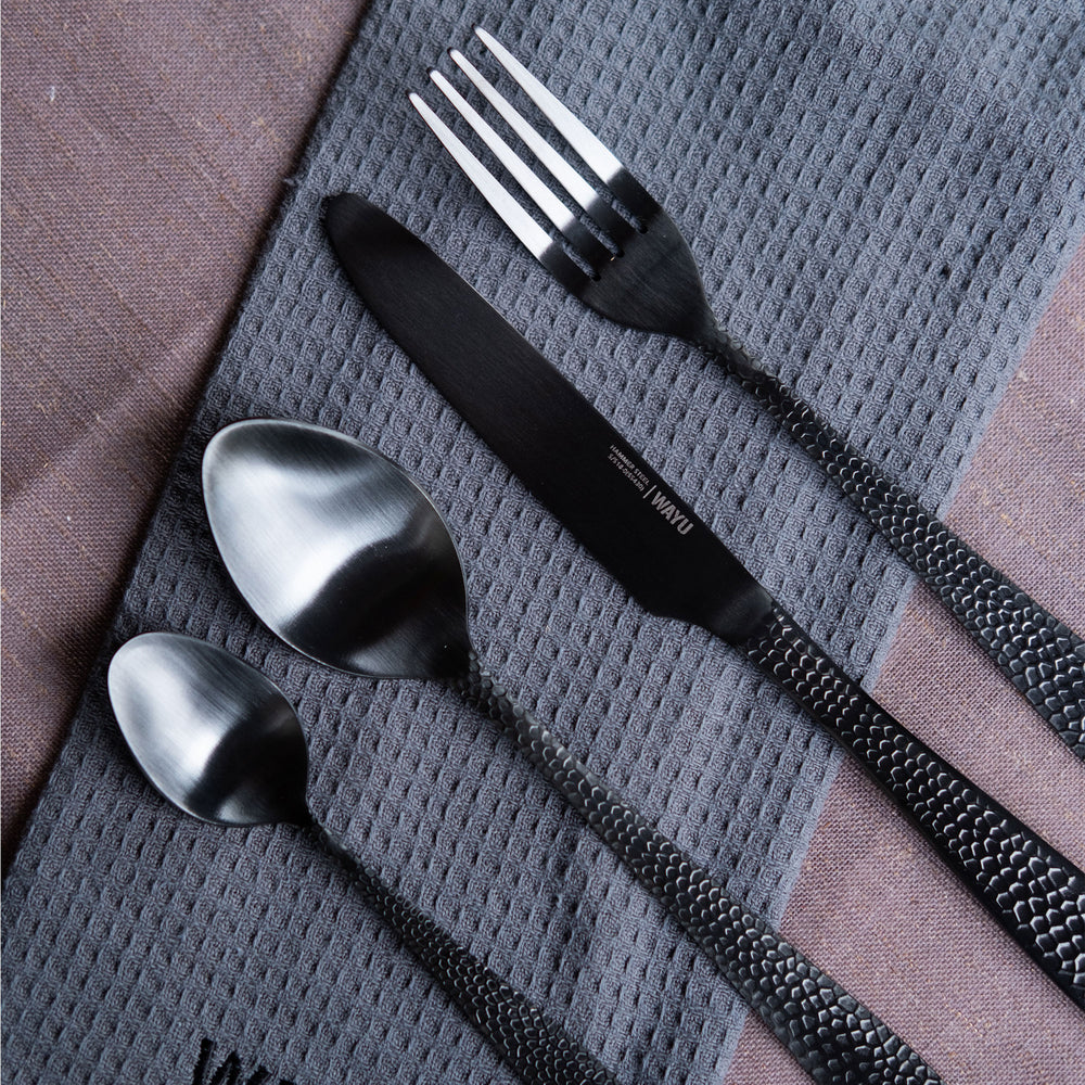 
                  
                    Set Cubiertos Hammer 16 Pcs Wayu
                  
                