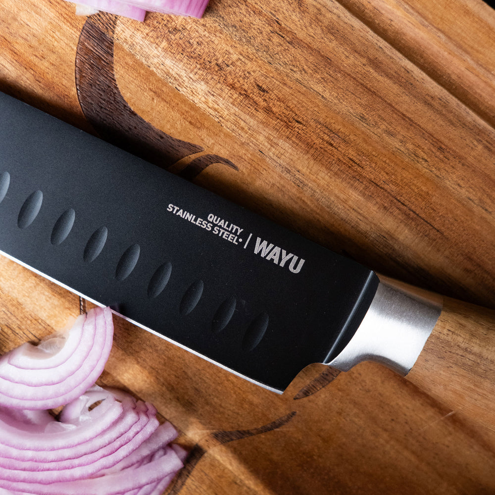
                  
                    Cuchillo Santoku 5,5" Wayu
                  
                