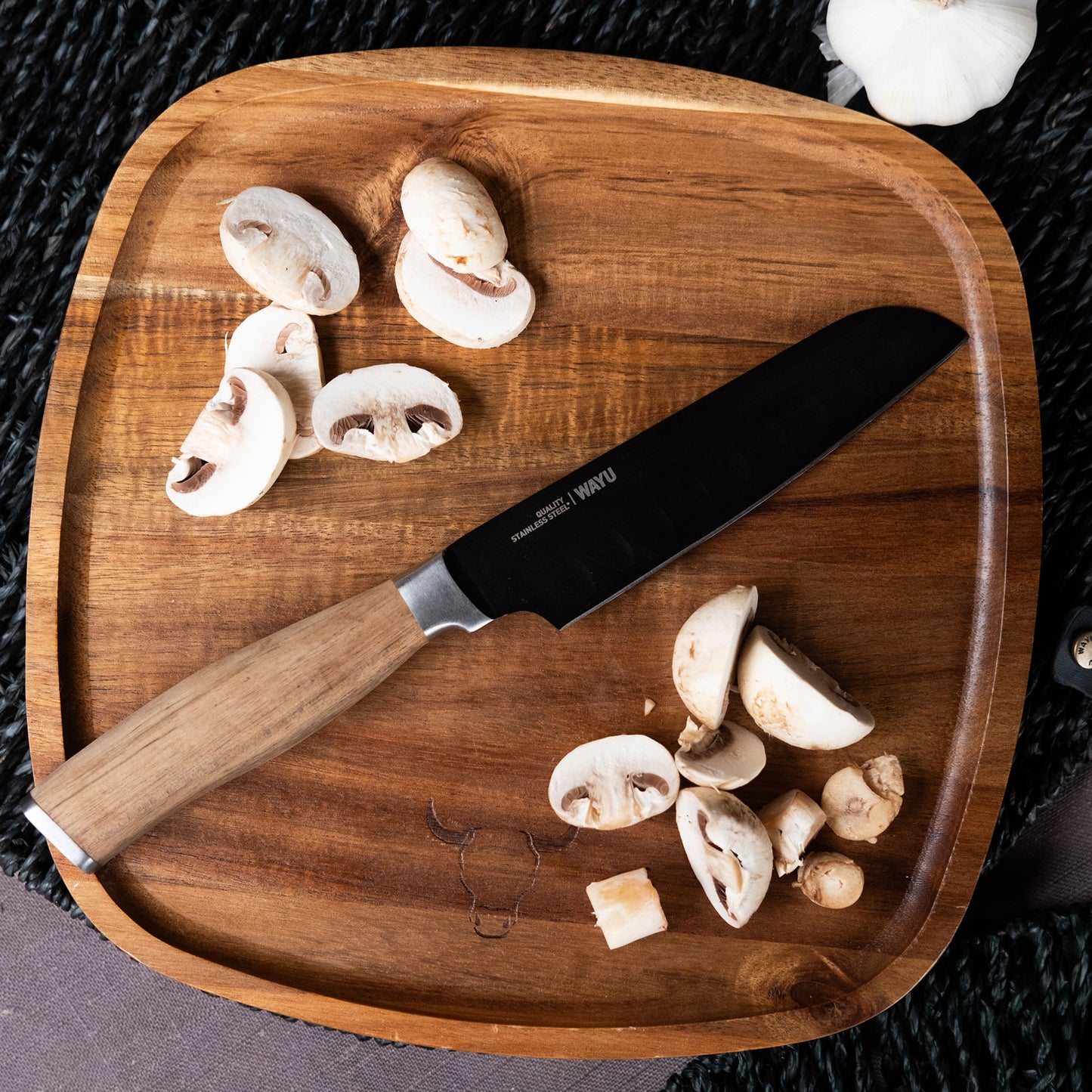 
                  
                    Cuchillo Santoku 5,5" Wayu
                  
                